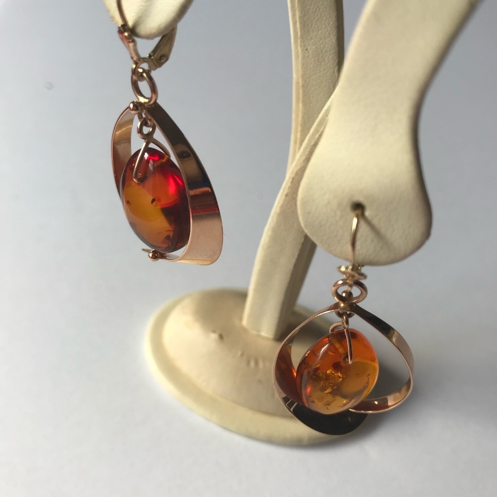 Vintage Russian Russia 14K Gold Baltic Honey Amber Dangle Earrings​